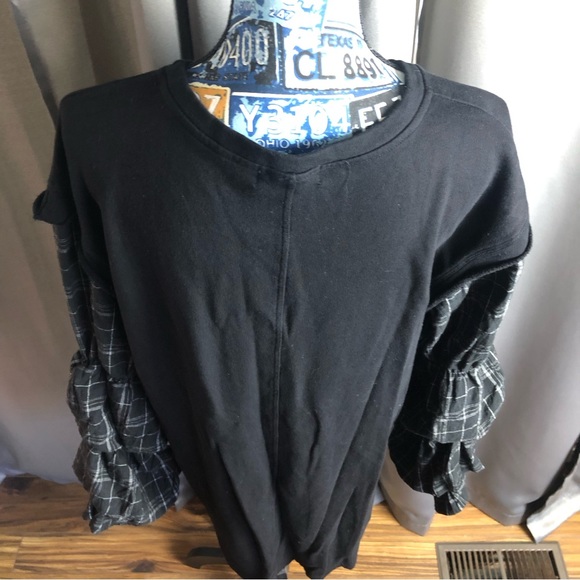 Mustard Sleeve Unique Bubble Long Sleeve Sweater Top - Picture 8 of 12